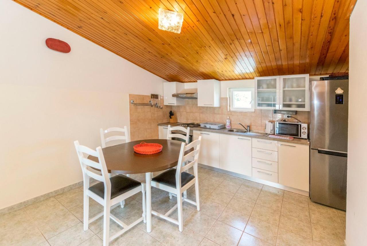 Apartments Jere Proto Primosten Bagian luar foto