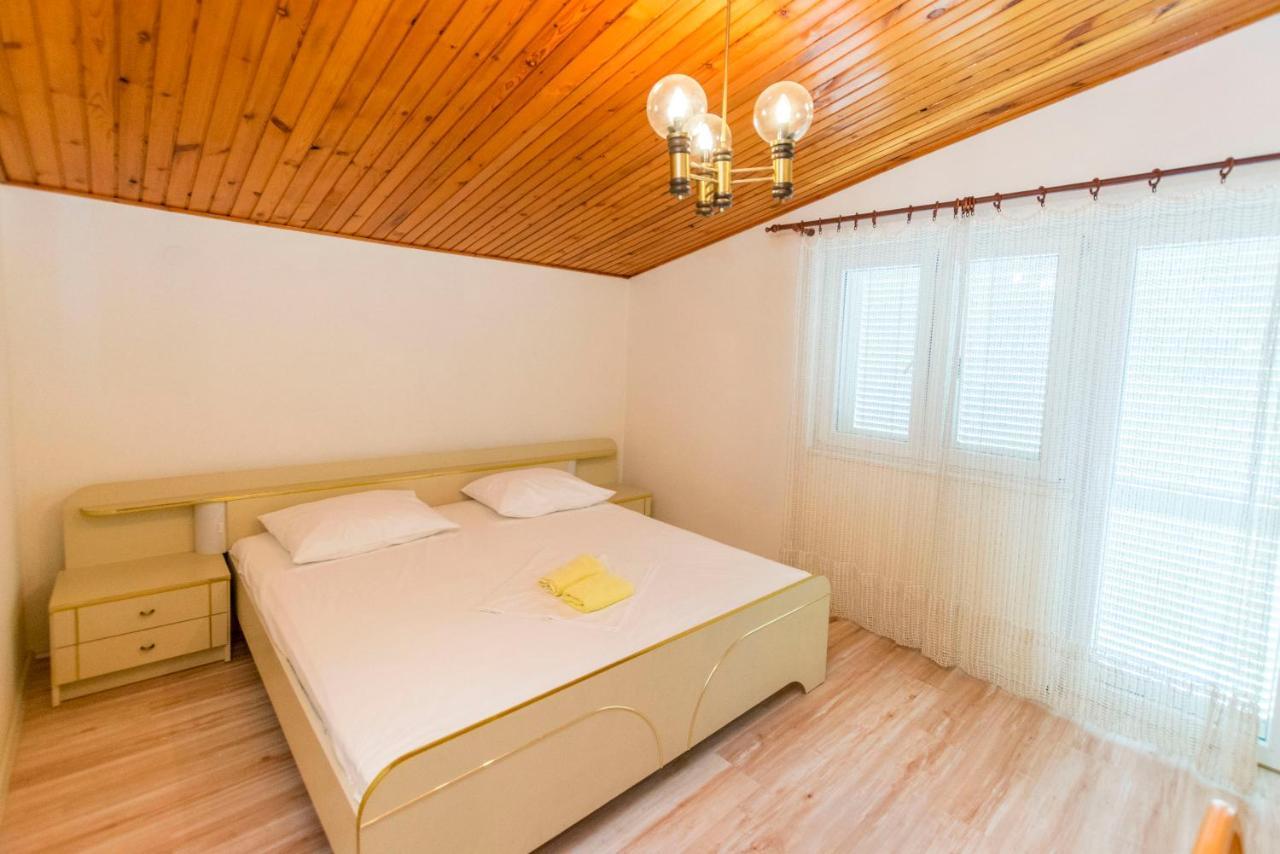 Apartments Jere Proto Primosten Bagian luar foto