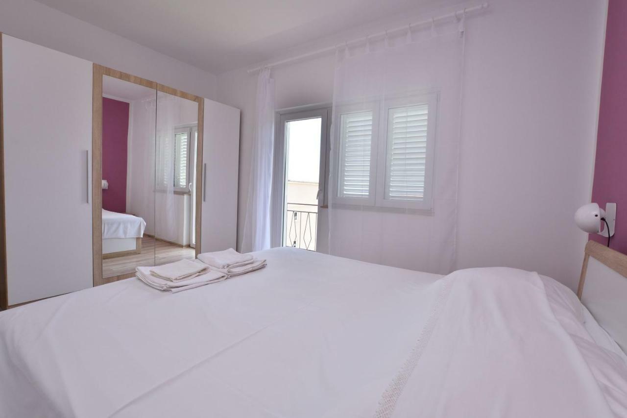 Apartments Jere Proto Primosten Bagian luar foto