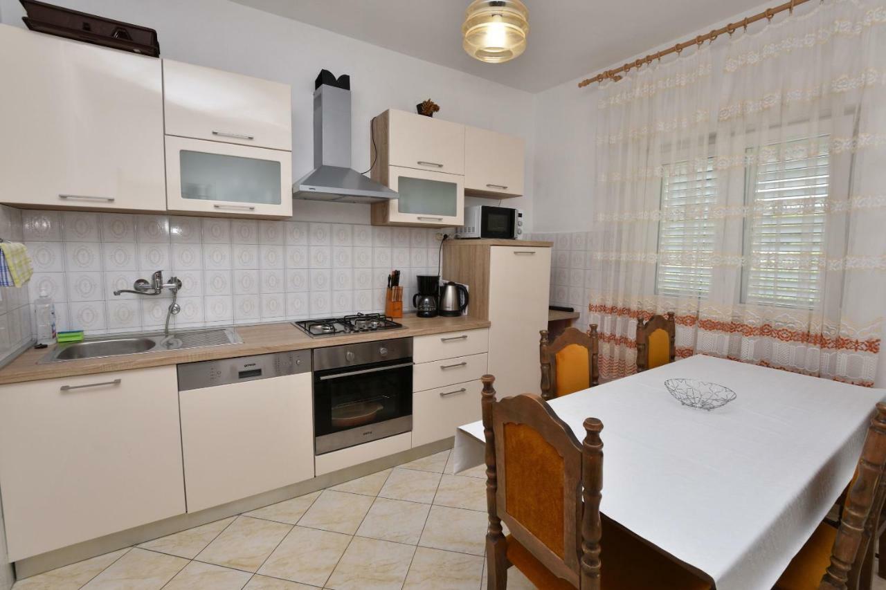 Apartments Jere Proto Primosten Bagian luar foto