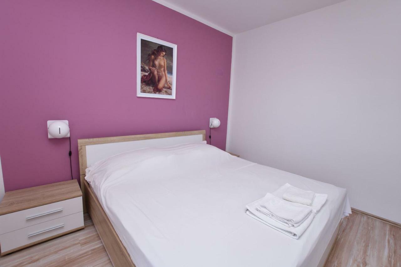 Apartments Jere Proto Primosten Bagian luar foto